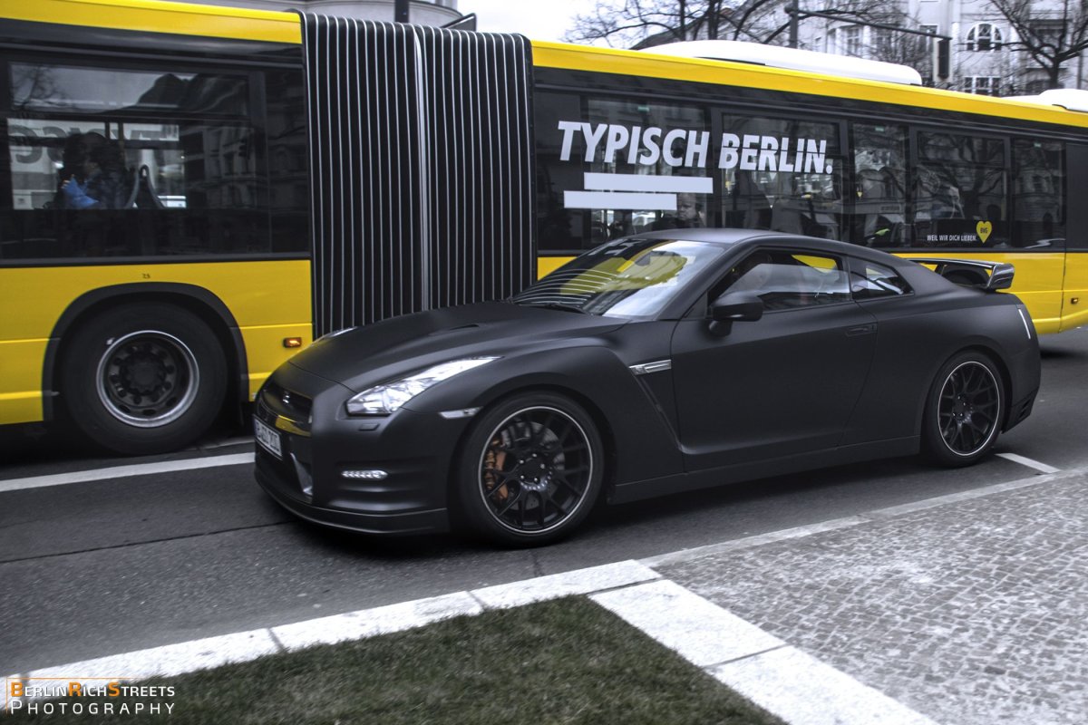 Nissan GT-R R35 (2011) spotted in Berlin — BerlinRichStreets